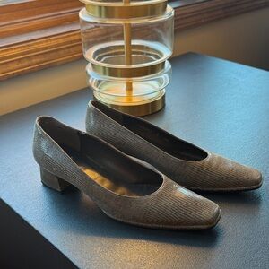 Vintage Stuart weitzman block heels